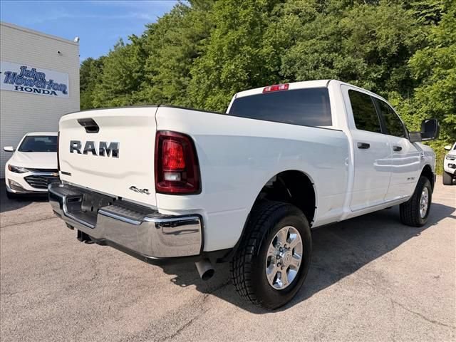 Used 2025 RAM 2500 Big Horn AWD/4WD image 4