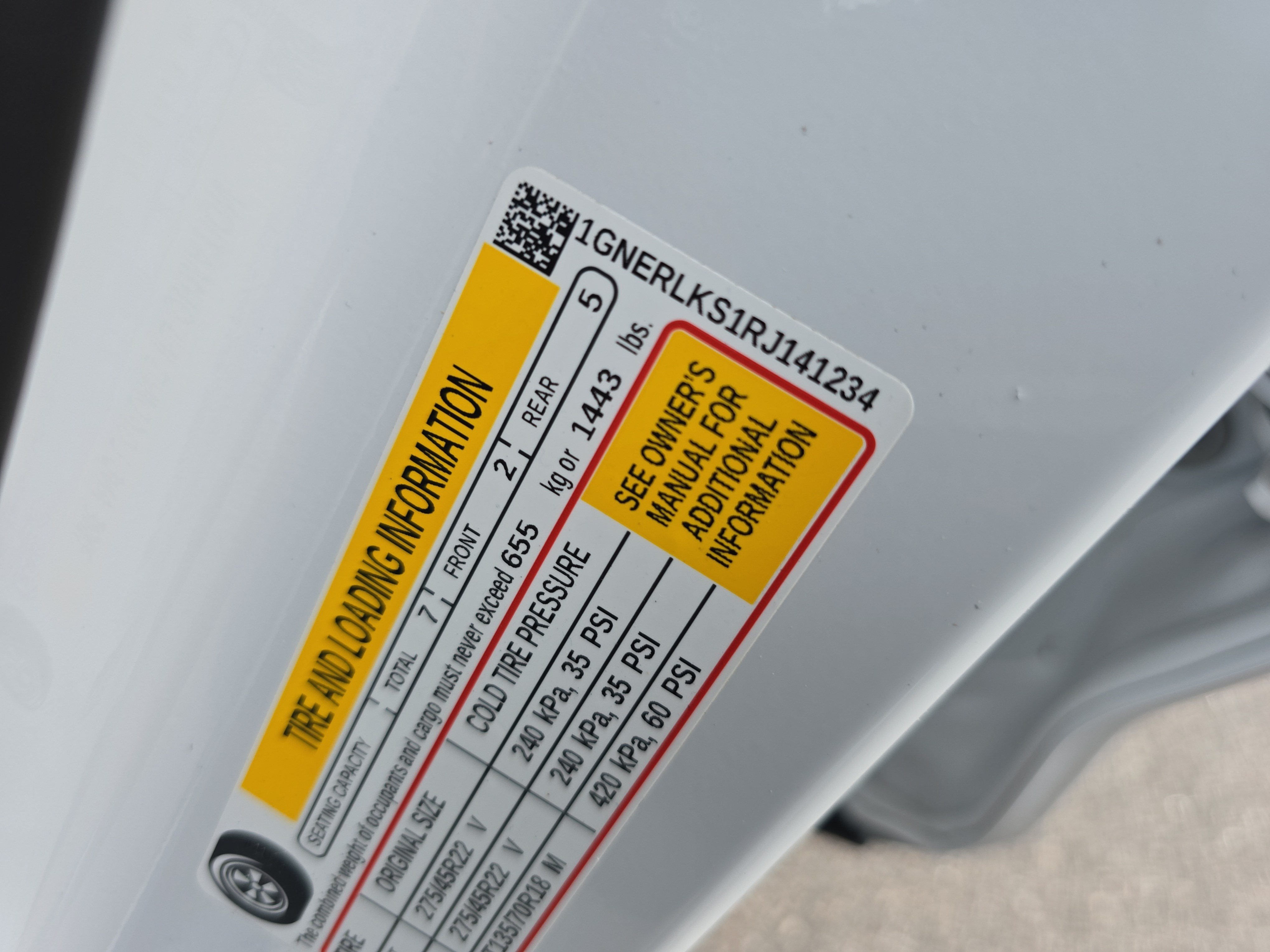 Used 2024 Chevrolet Traverse RS FWD image 37