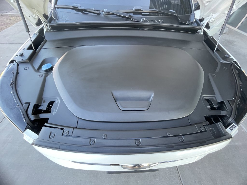 Used 2023 Volvo C40 P8 Recharge Plus w/ Climate Package image 37