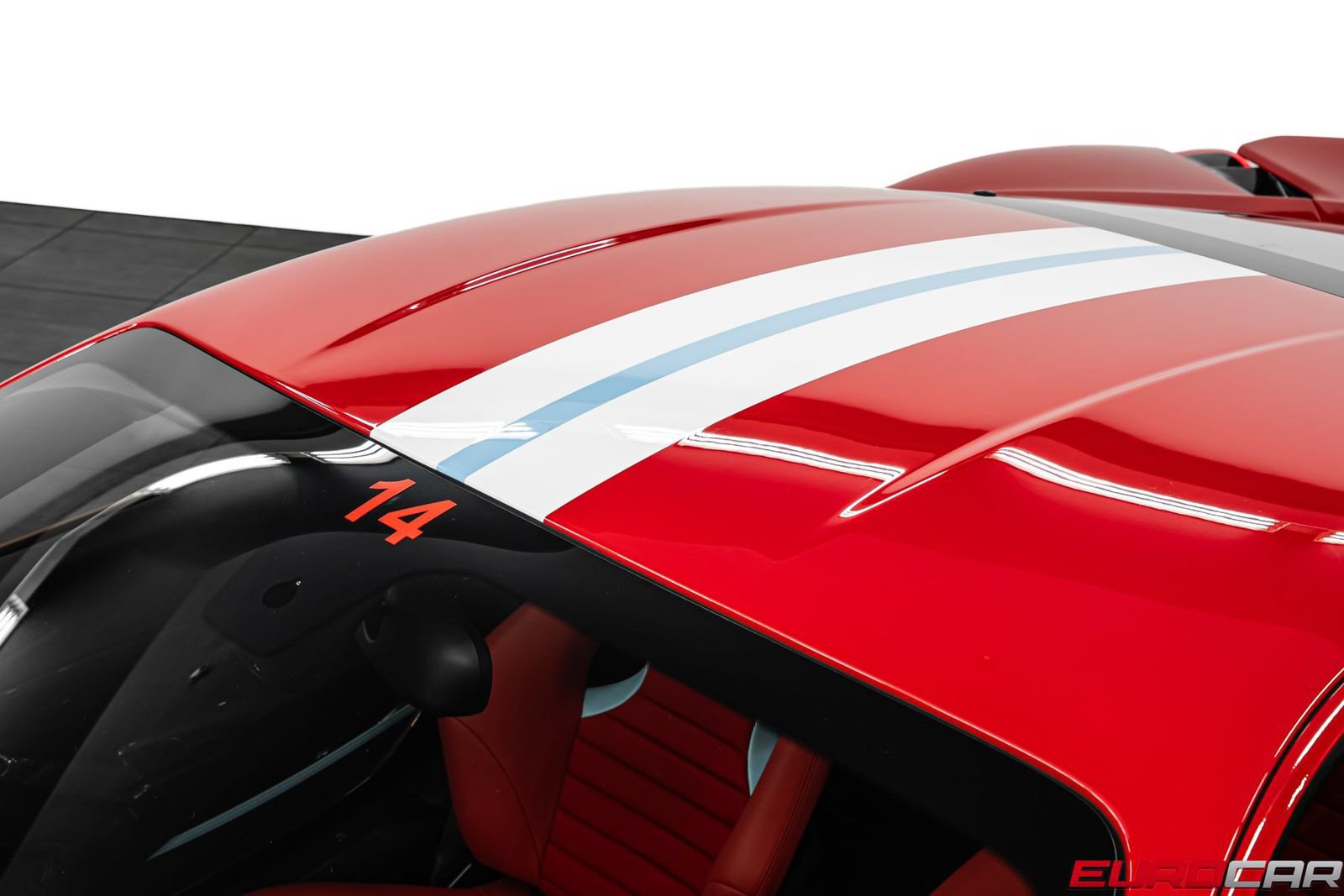 Used 2020 Ferrari 488 Pista Coupe RWD image 18
