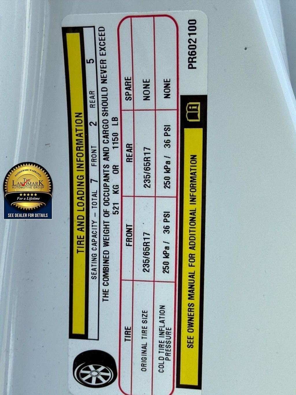Used 2023 Chrysler Voyager LX FWD image 22