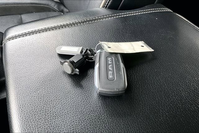 Used 2022 RAM 1500 Laramie AWD/4WD image 35