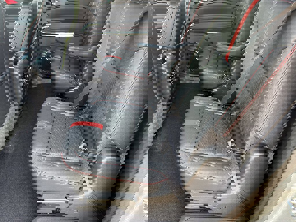 New 2026 Chevrolet Traverse RS image 23