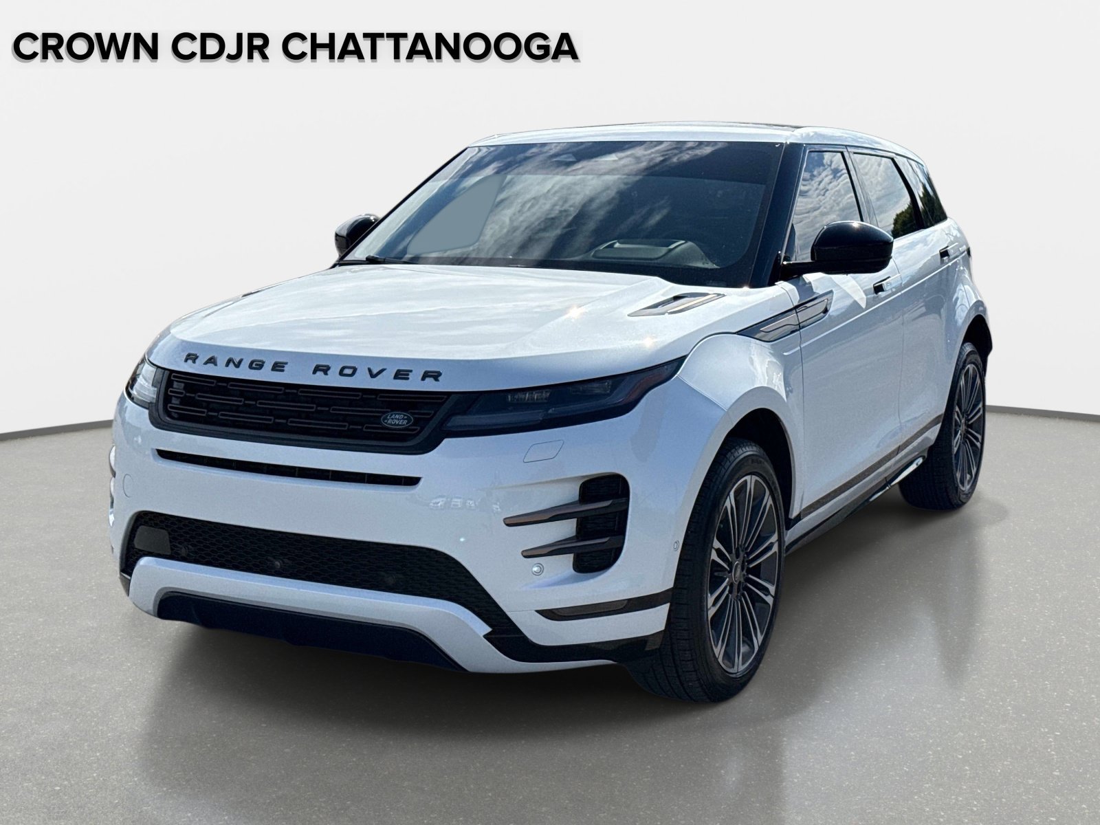 Used 2024 Land Rover Range Rover Evoque Dynamic SE AWD/4WD image 9