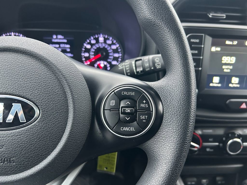 Used 2020 Kia Soul LX image 18