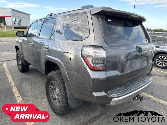 Used 2018 Toyota 4Runner TRD Off-Road Premium w/ TRD Performance Package AWD/4WD image 3