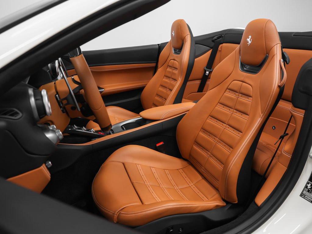 Certified 2022 Ferrari Portofino M RWD image 76
