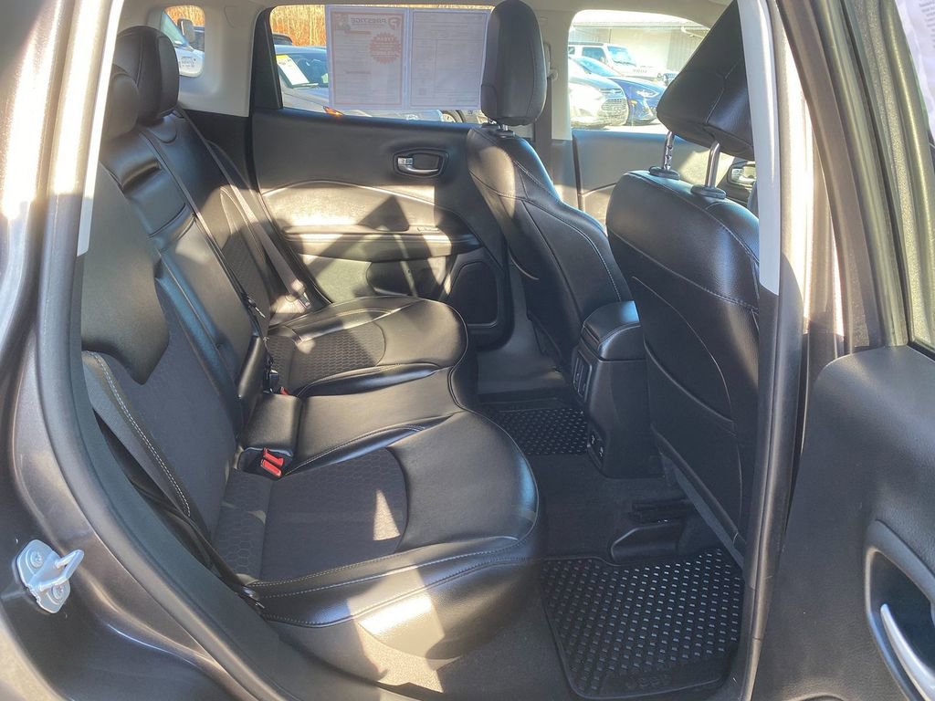 Used 2019 Jeep Compass Latitude w/ Popular Equipment Group image 25