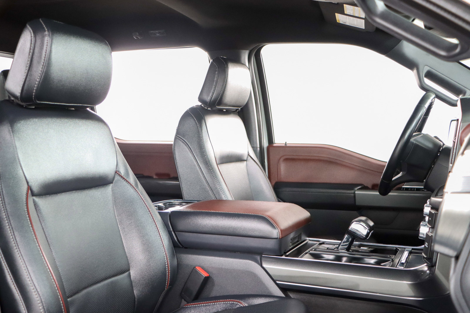 Used 2023 Ford F150 Lariat image 29