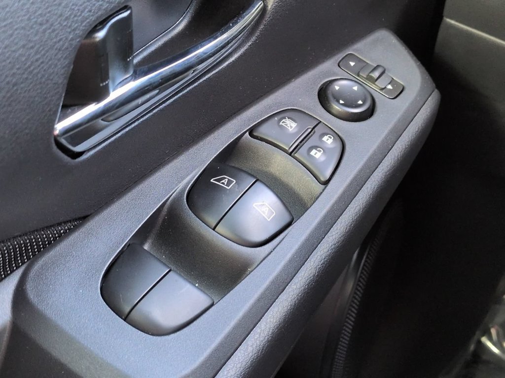 Certified 2024 Nissan Kicks SV FWD image 22