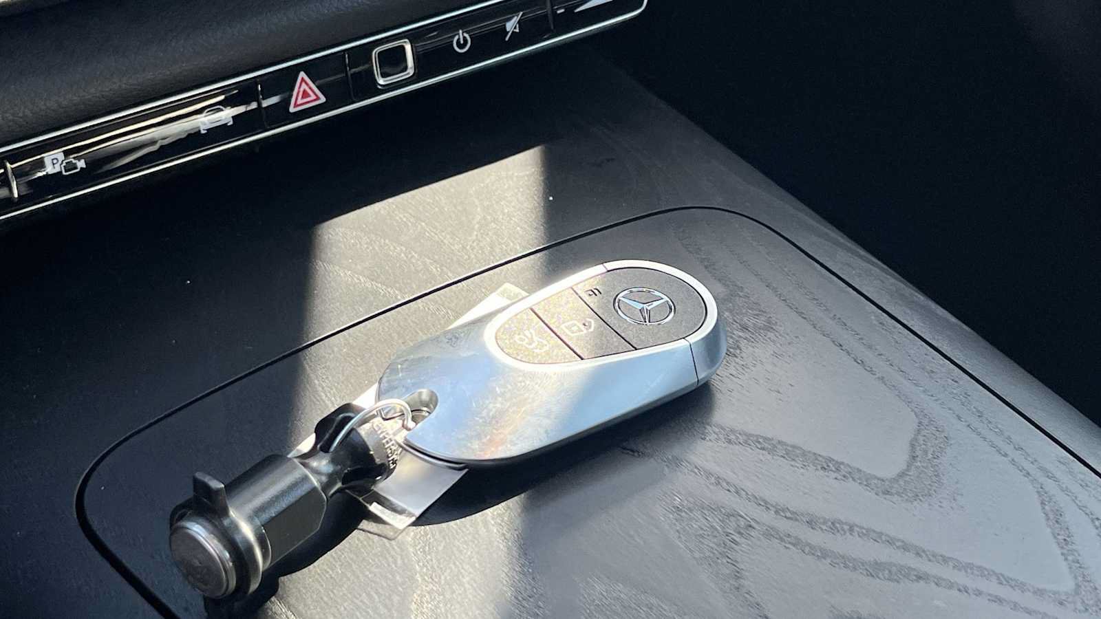 New 2026 Mercedes-Benz E 350 4MATIC Sedan image 52