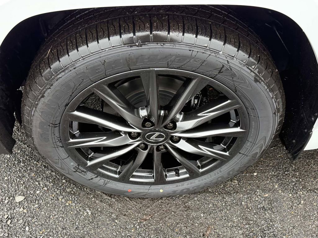 New 2026 Lexus LX 700h F Sport image 7