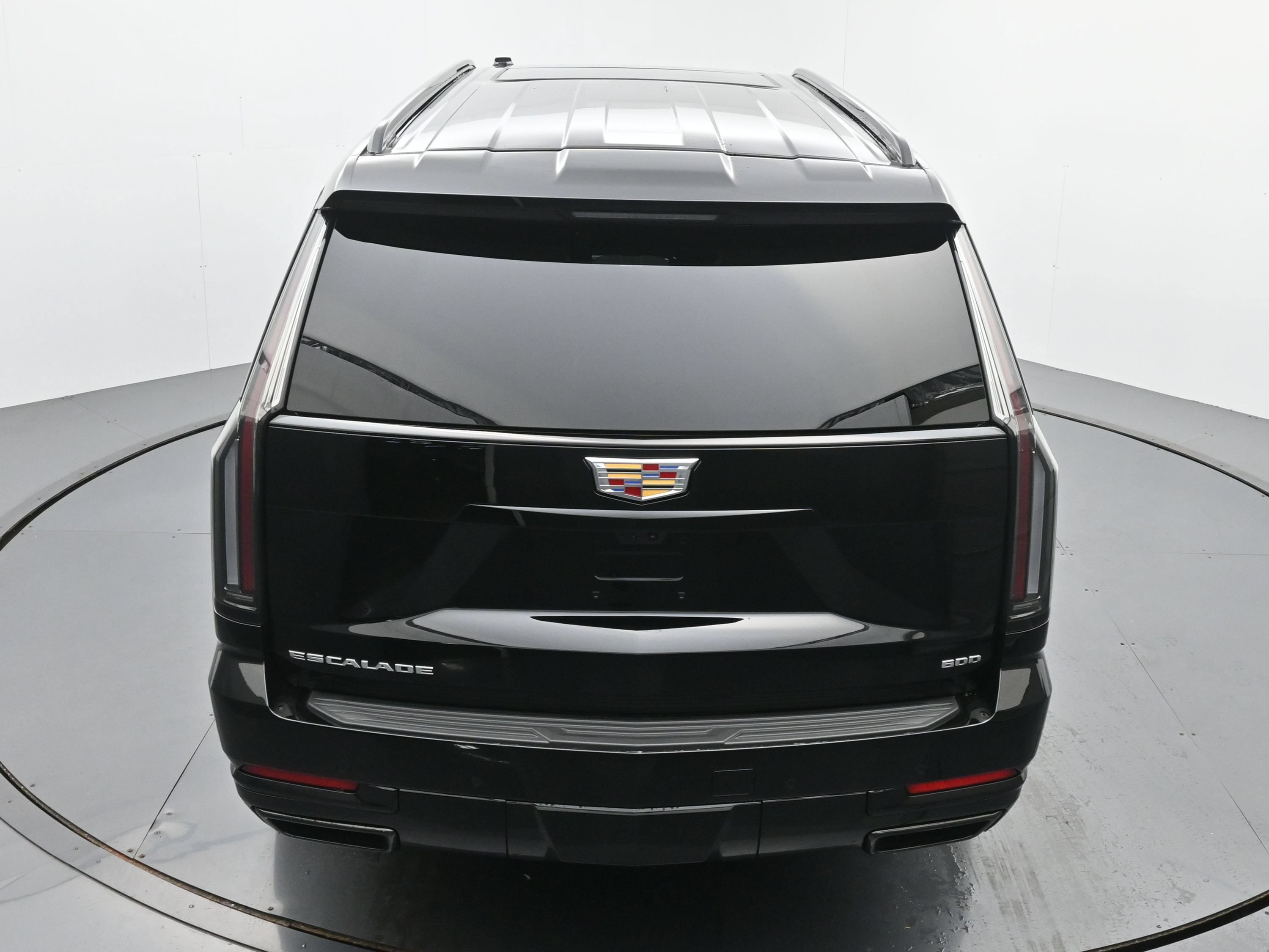 New 2026 Cadillac Escalade ESV Sport w/ Touring Package AWD/4WD image 26