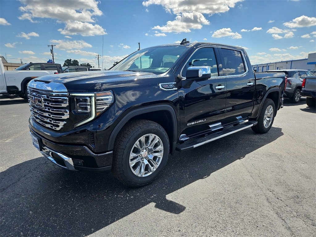 New 2026 GMC Sierra 1500 Denali w/ Technology Package