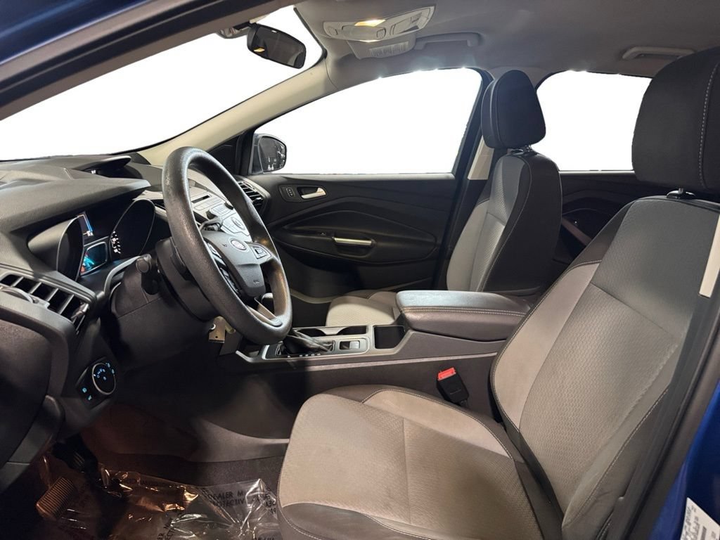 Used 2017 Ford Escape SE FWD image 14