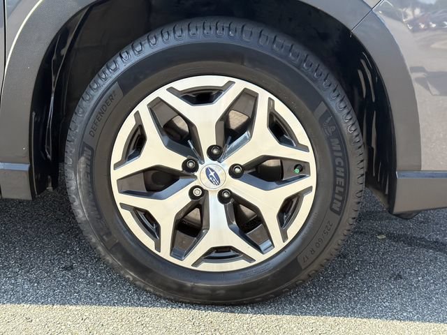 Used 2020 Subaru Forester Premium AWD/4WD image 14