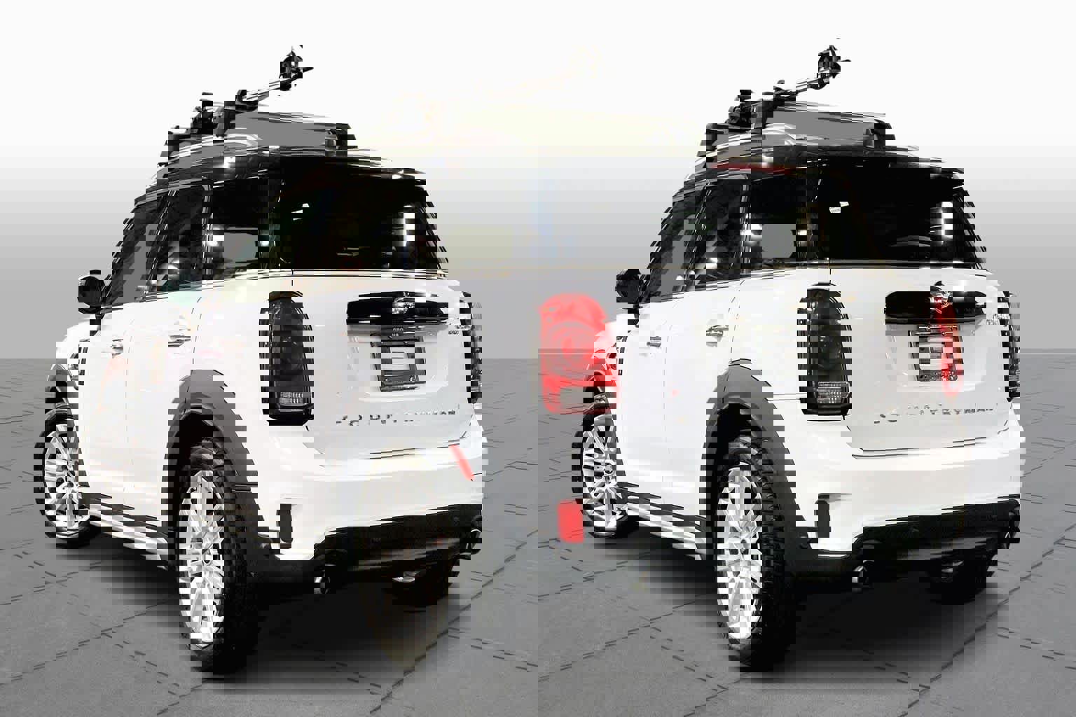 Used 2018 MINI Cooper Countryman S image 11