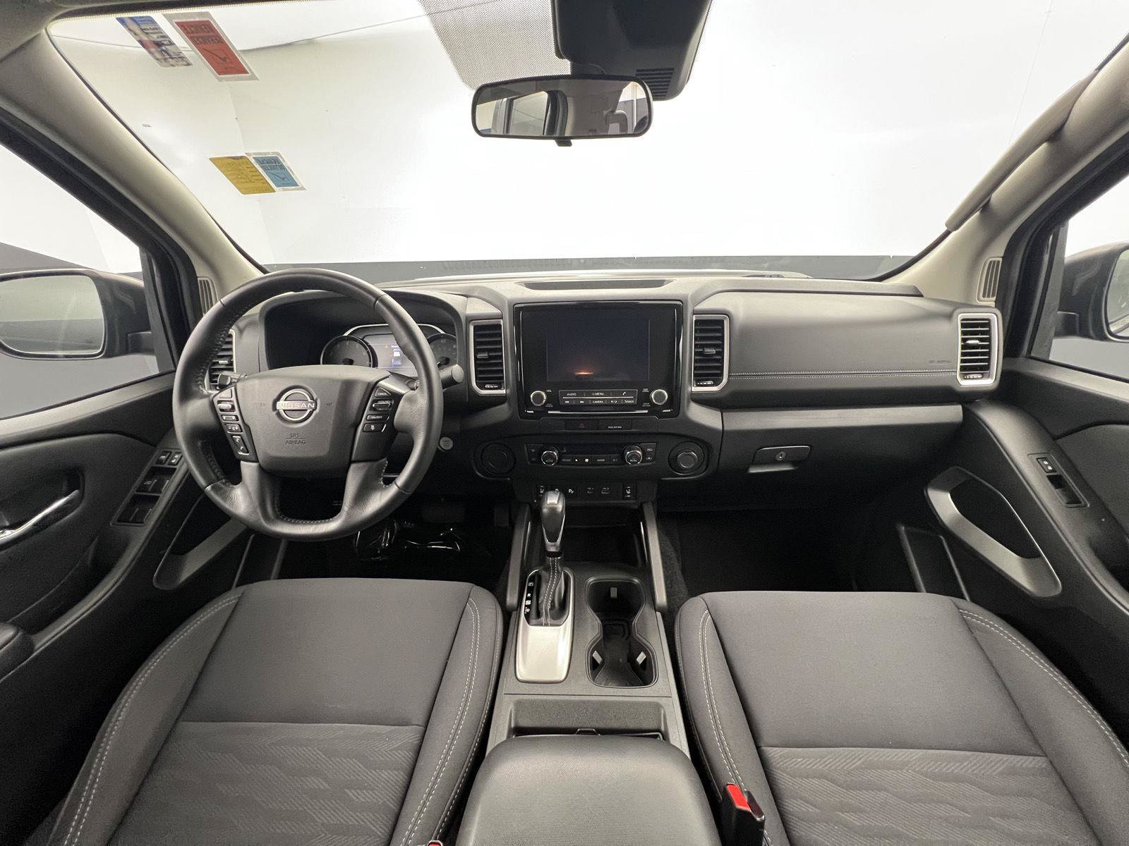 Used 2022 Nissan Frontier SV RWD image 21