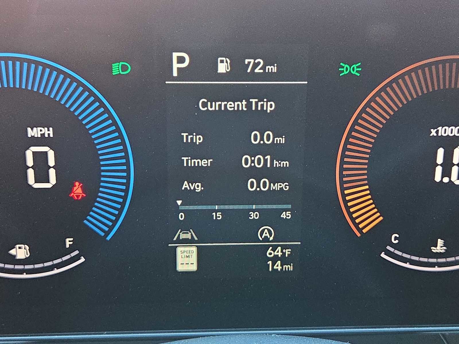 New 2026 Hyundai Kona SE image 32