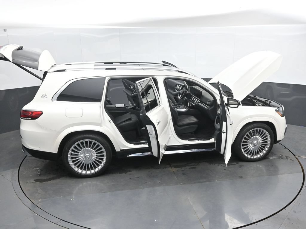 Used 2023 Mercedes-Benz Maybach GLS 600 4MATIC image 51