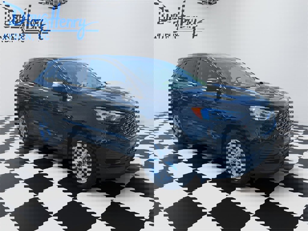 Used 2024 Ford Edge SE image 29