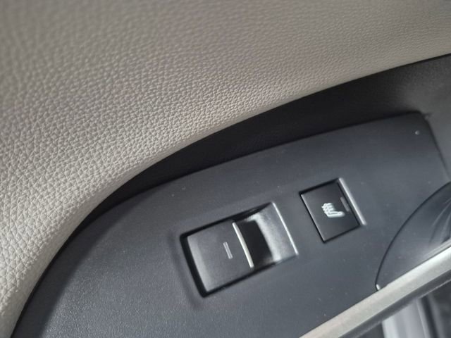 Used 2023 Toyota RAV4 Limited image 35