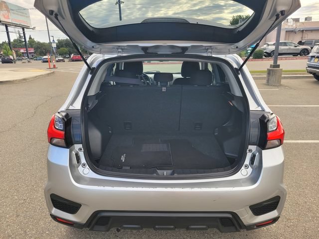 Used 2024 Mitsubishi Outlander Sport ES AWD/4WD image 11