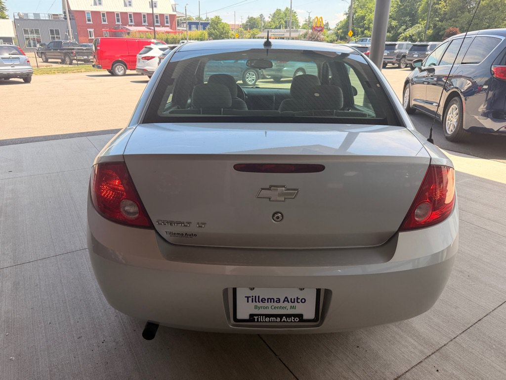 Used 2009 Chevrolet Cobalt LT w/ My Link Package FWD image 6