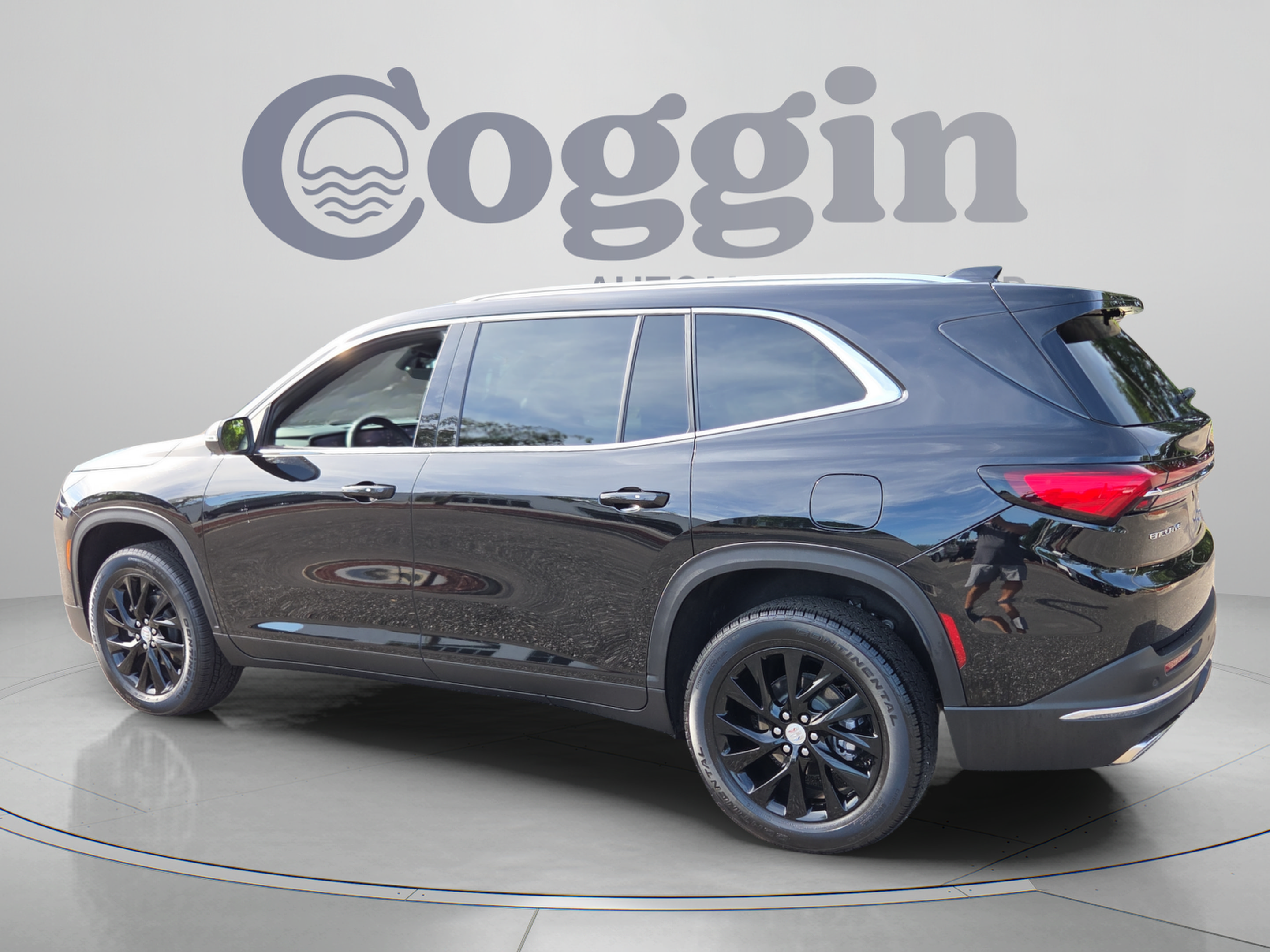 Certified 2026 Buick Enclave Preferred w/ Power Package FWD image 3