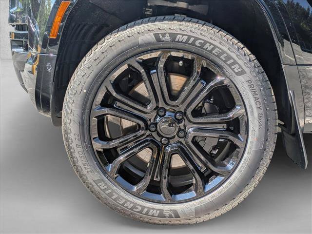 New 2026 Land Rover Defender 110 OCTA AWD/4WD image 10