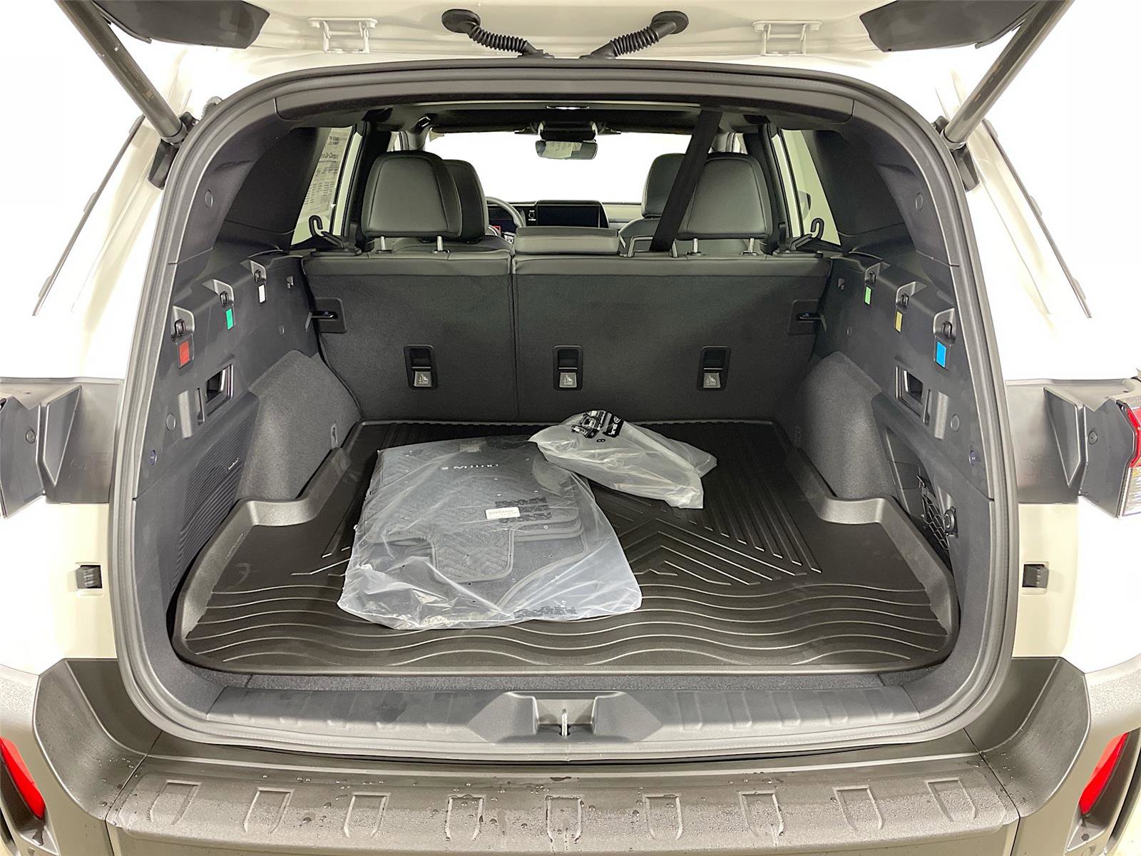 New 2026 Subaru Outback Limited XT image 28