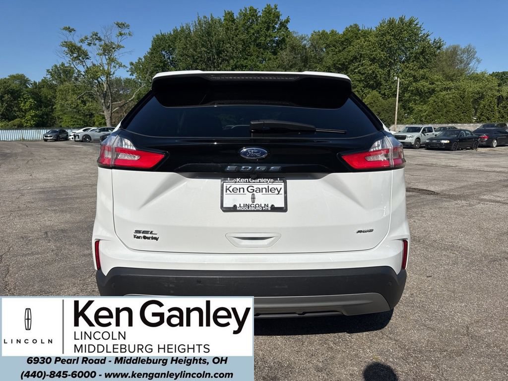 Used 2024 Ford Edge SEL w/ Convenience Package AWD/4WD image 4