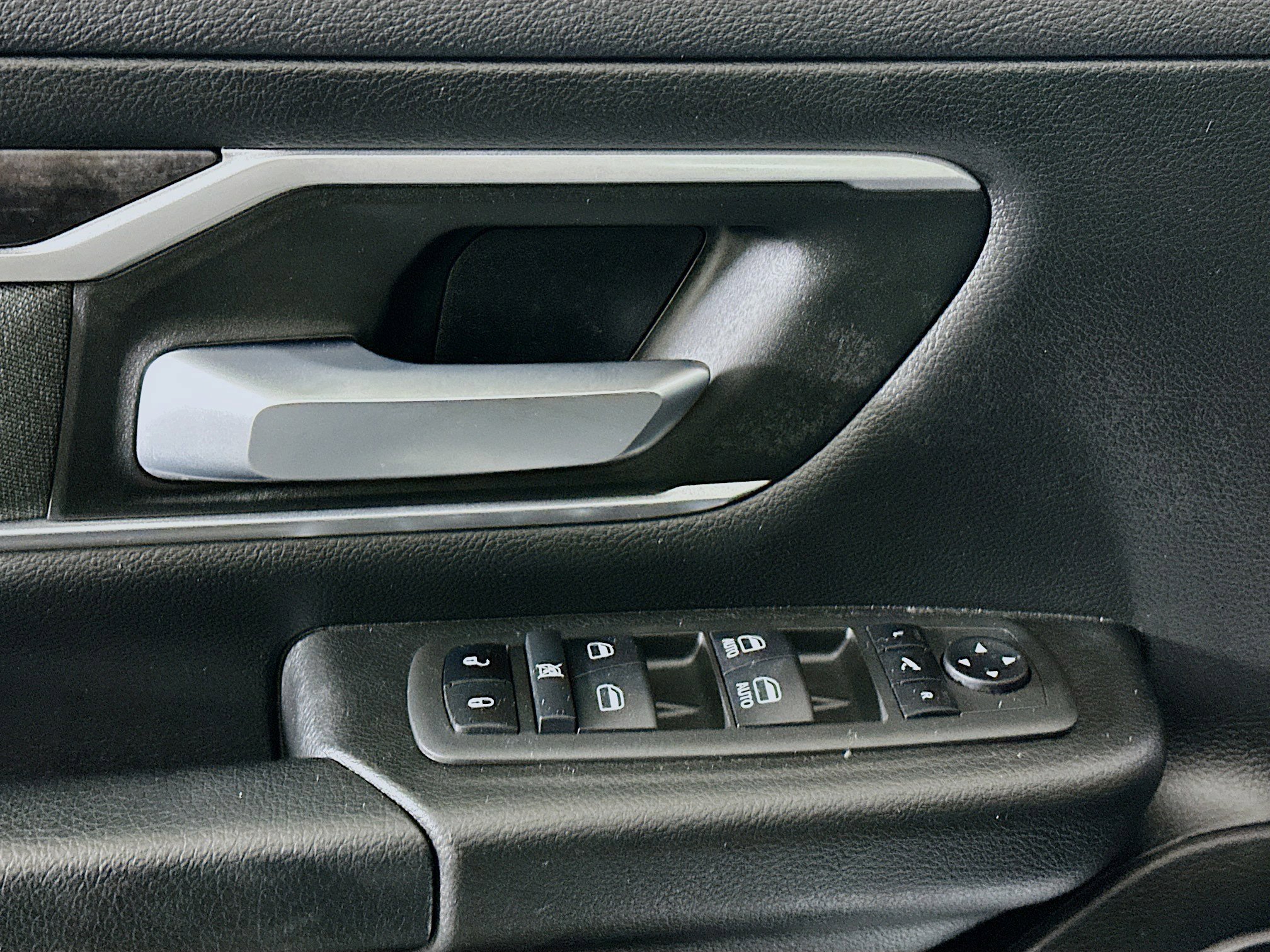 Used 2022 RAM 1500 Big Horn image 15