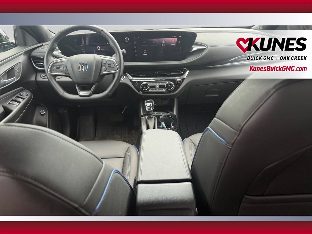 Used 2025 Buick Envista Sport Touring w/ Convenience I Package FWD image 25