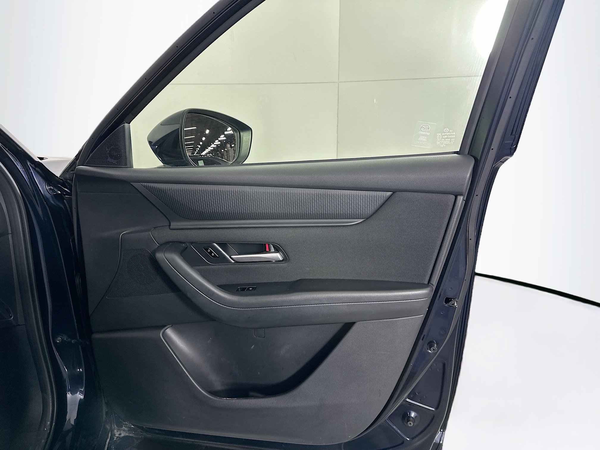 Used 2025 MAZDA CX-90 3.3 Turbo w/ Select Package image 33