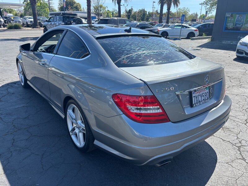 Used 2014 Mercedes-Benz C 250 Coupe image 5