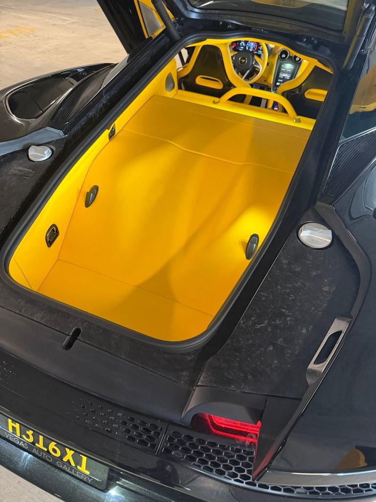 Used 2022 McLaren GT image 14