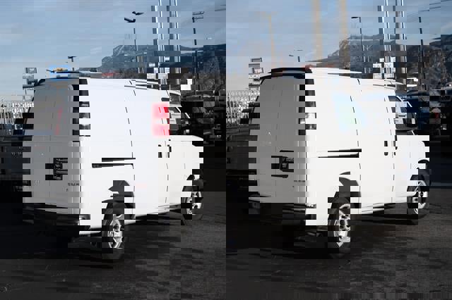 New 2025 GMC Savana 2500 w/ Driver Convenience Package image 23