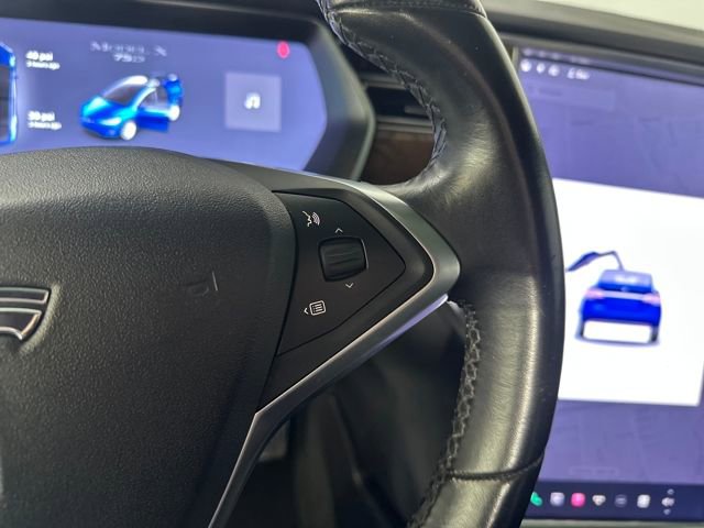 Used 2018 Tesla Model X 100D image 16