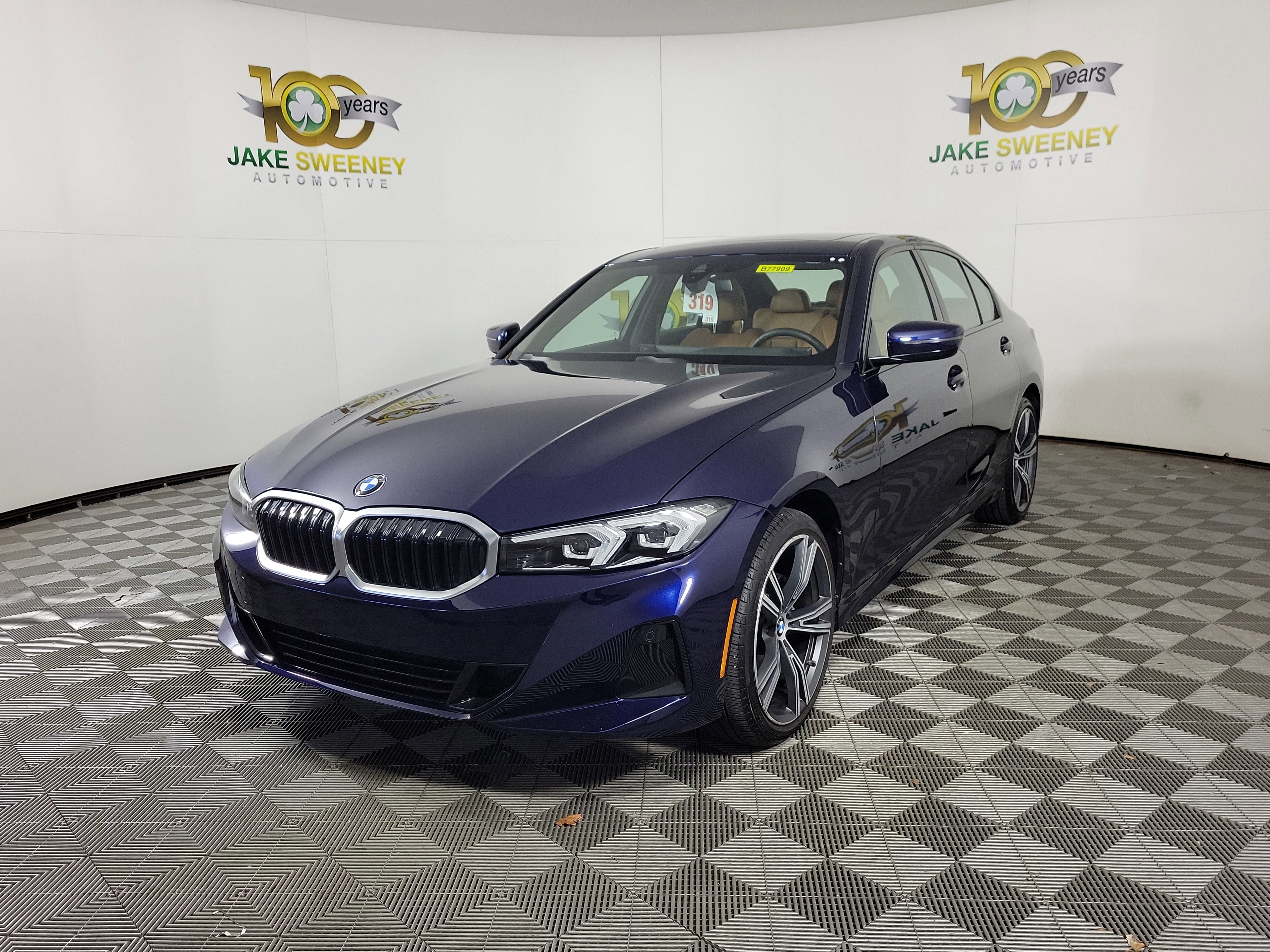 Certified 2023 BMW 330i xDrive Sedan w/ Premium Package image 3