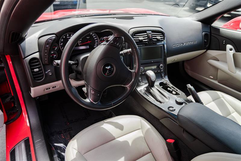 Used 2012 Chevrolet Corvette Grand Sport w/ 3LT Preferred Equipment Group RWD image 19