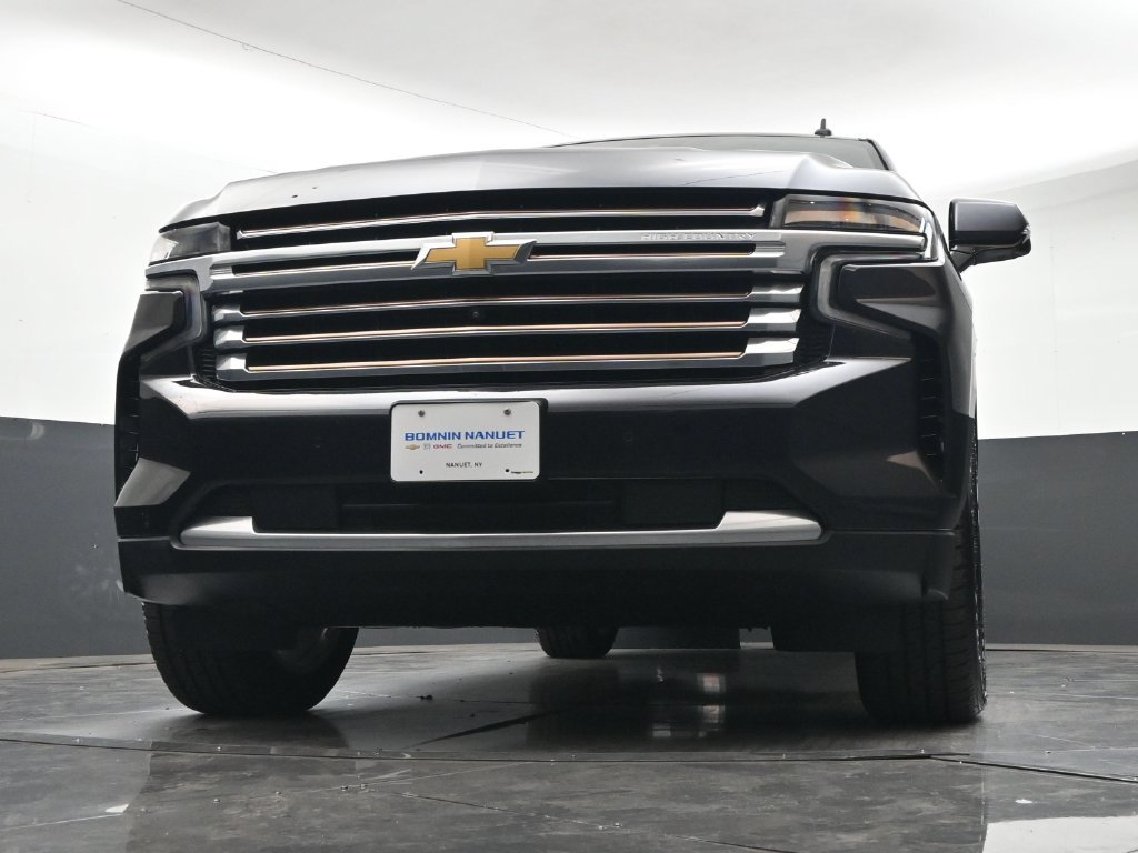 Certified 2023 Chevrolet Suburban High Country w/ Premium Package 2 AWD/4WD image 31