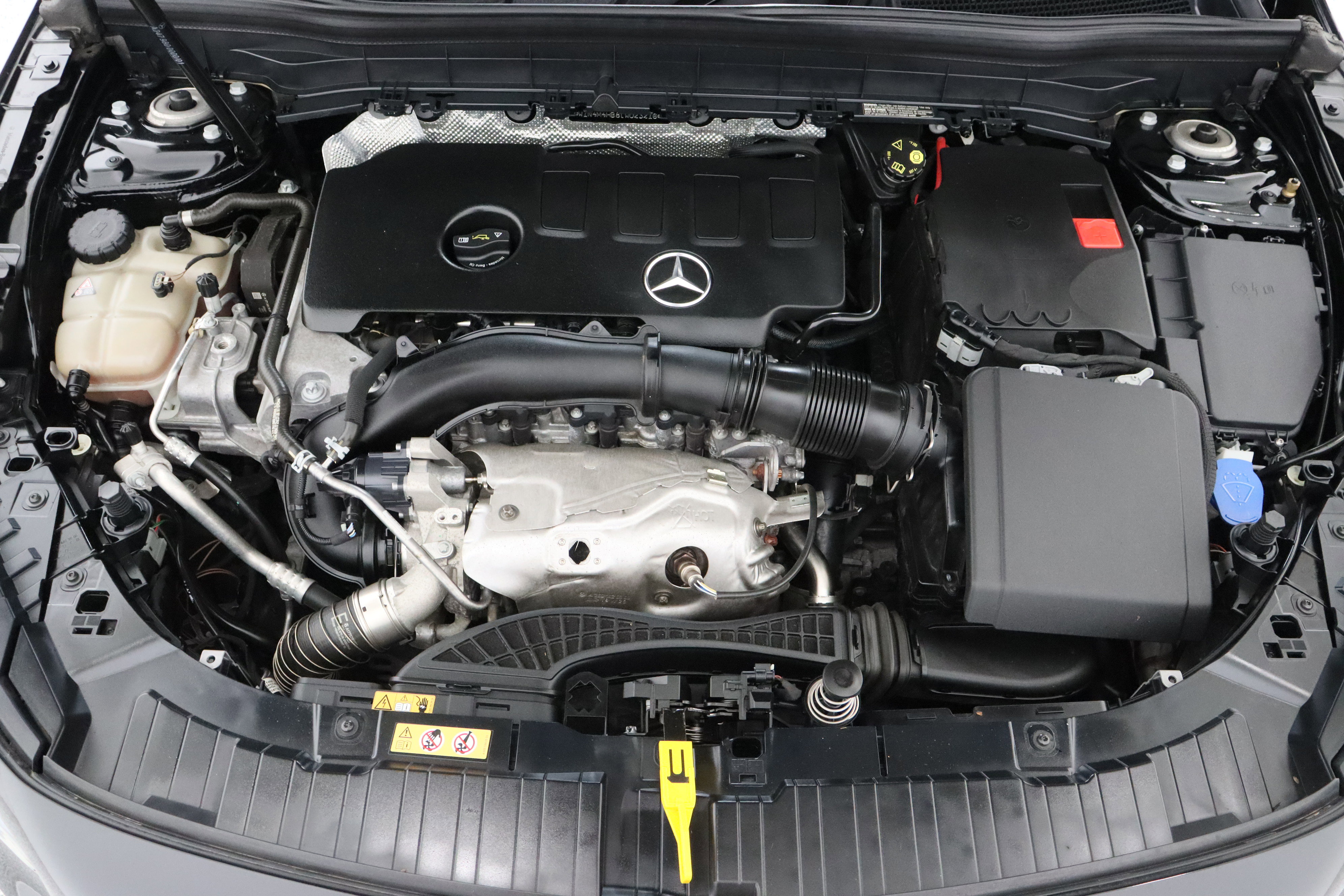 Used 2020 Mercedes-Benz GLB 250 4MATIC image 40