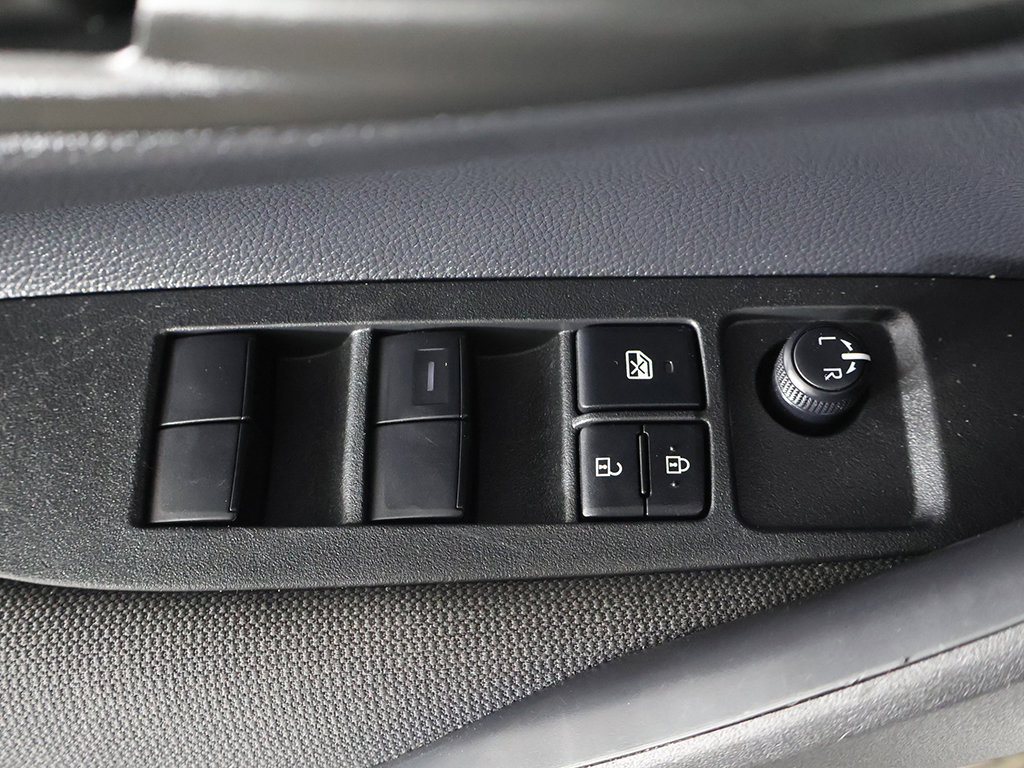 Used 2026 Toyota Corolla LE FWD image 35
