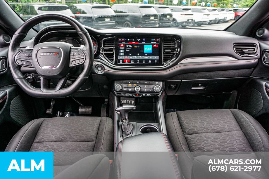 Used 2025 Dodge Durango GT RWD image 28
