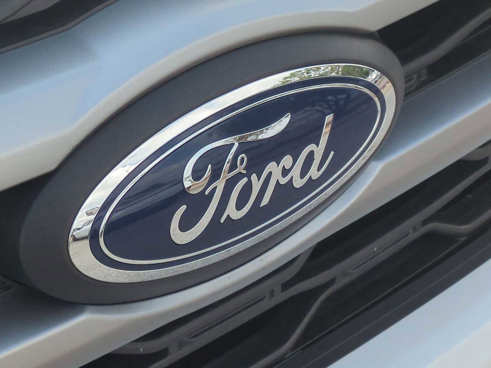 Used 2024 Ford Expedition XLT RWD image 31
