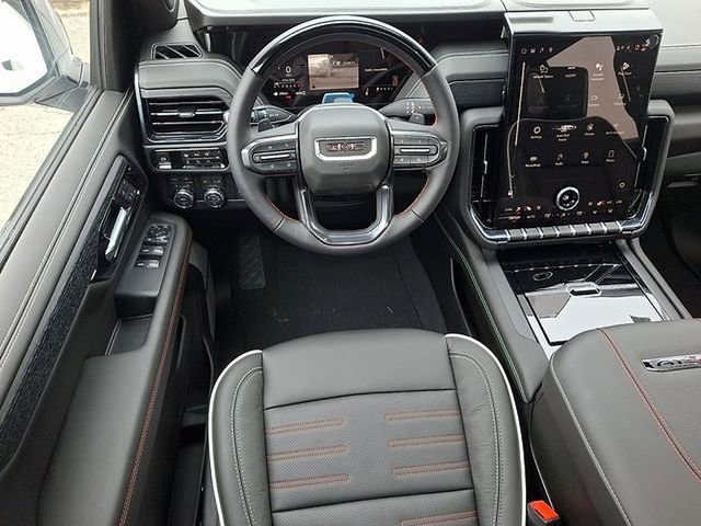 New 2026 GMC Yukon AT4 Ultimate w/ LPO, Illumination Package image 8
