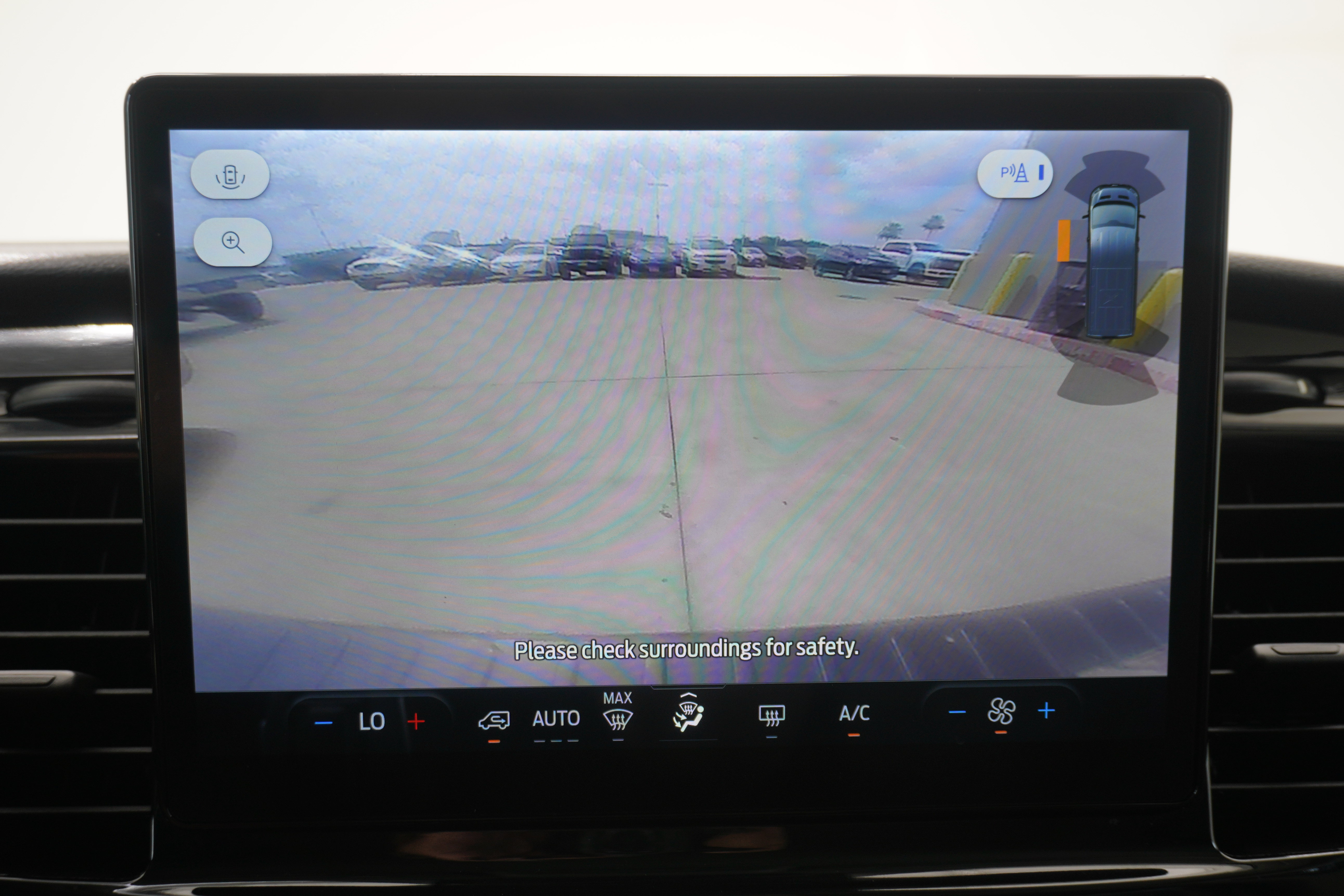 Used 2023 Ford Transit 350 XLT RWD image 17