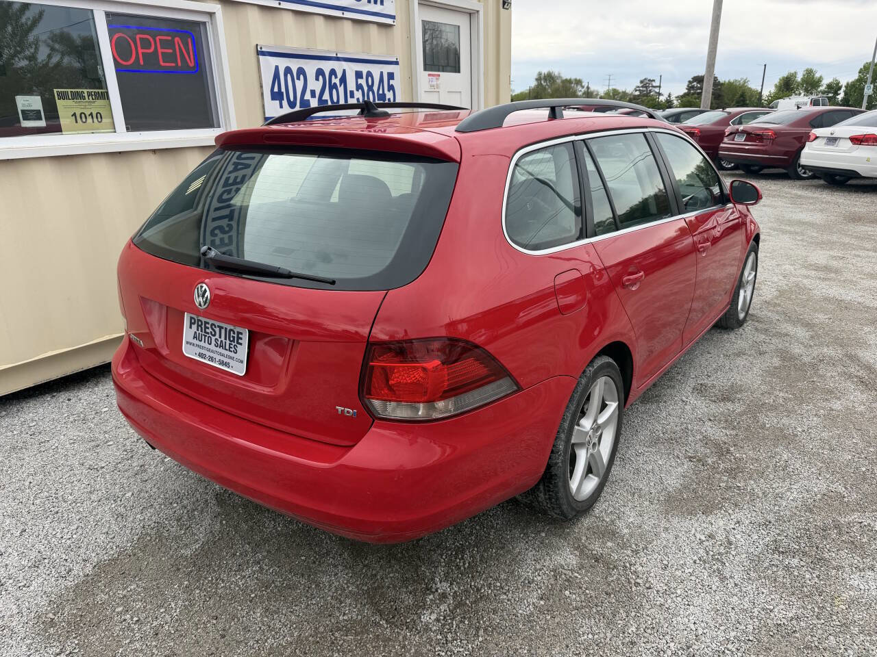 Used 2011 Volkswagen Jetta TDI FWD image 8