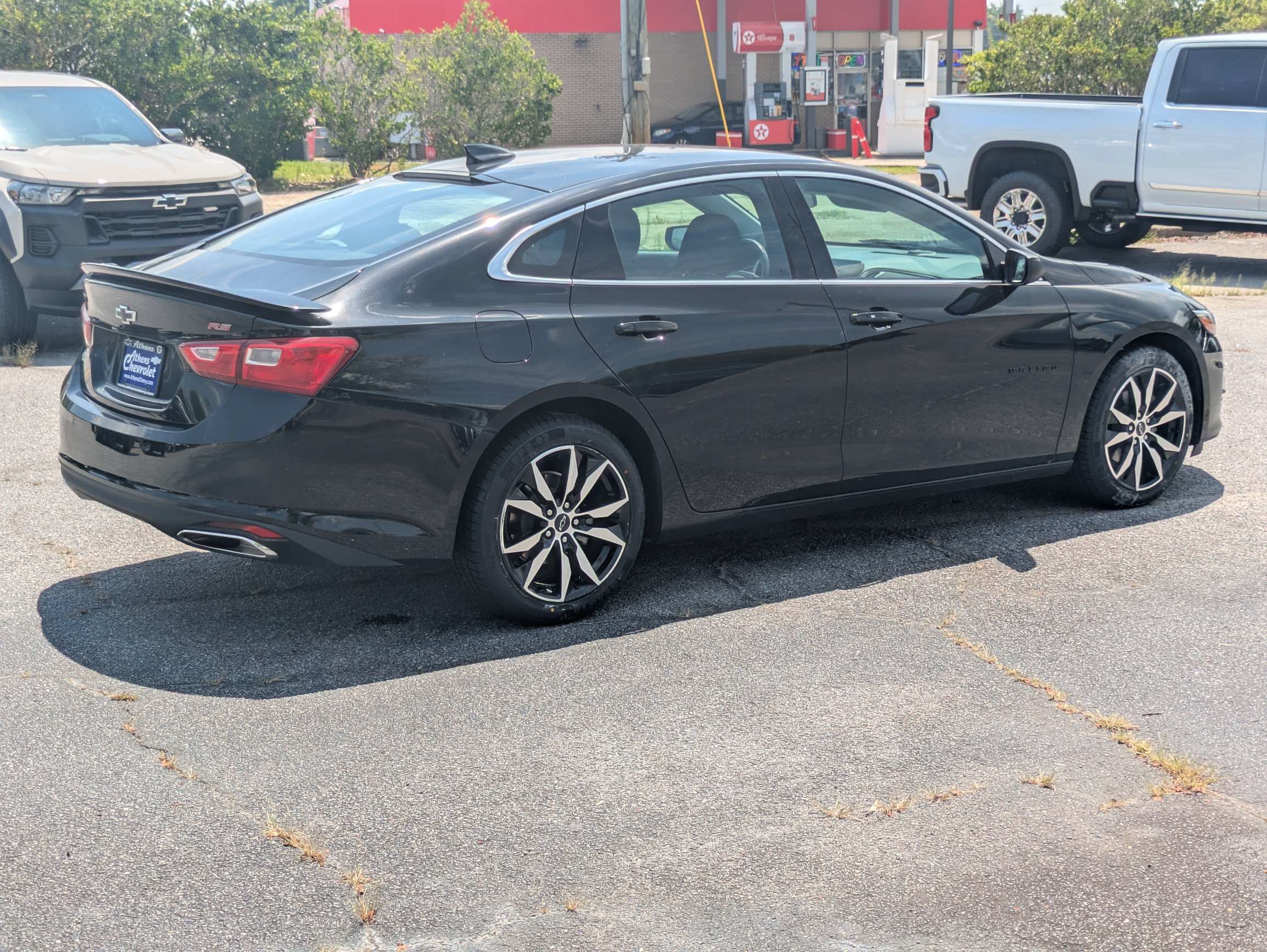 Used 2022 Chevrolet Malibu RS FWD image 4